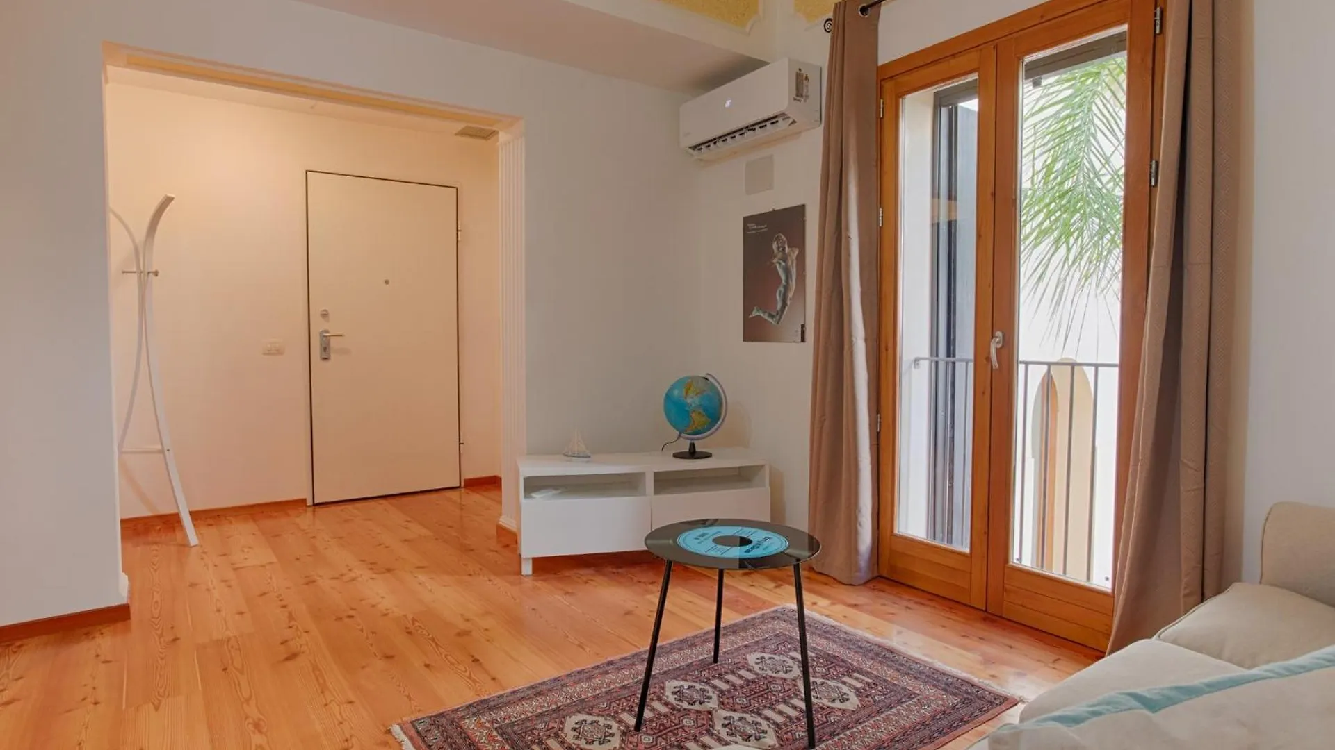 Piazza San Domenico Central Apt Near The Sea! Trapani Apartment